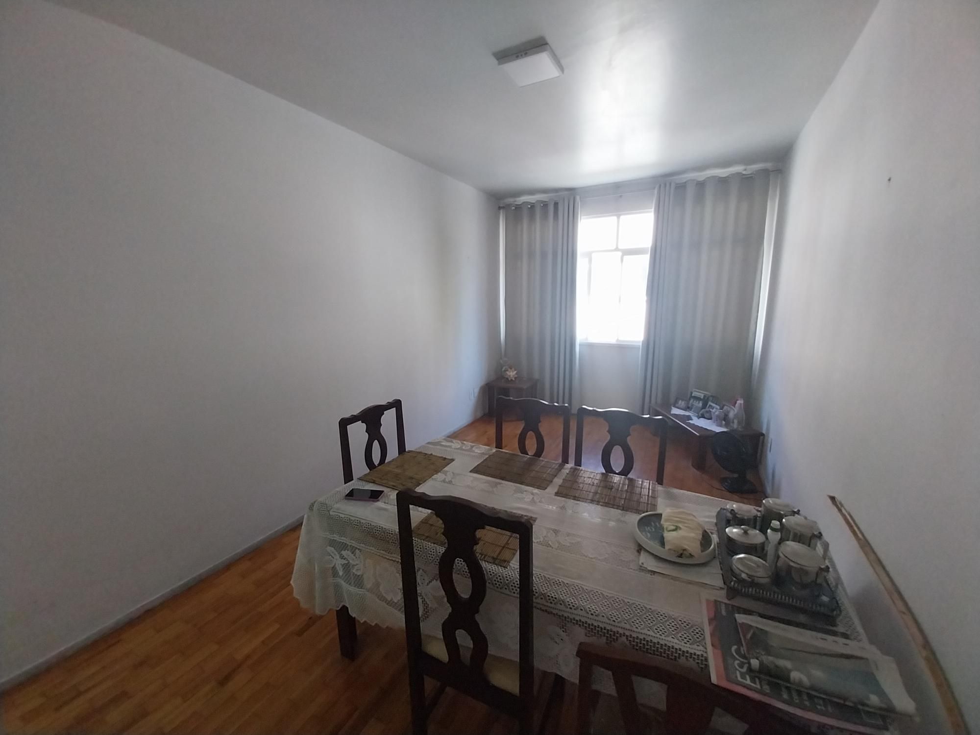 Apartamento à venda com 3 quartos, 115m² - Foto 4