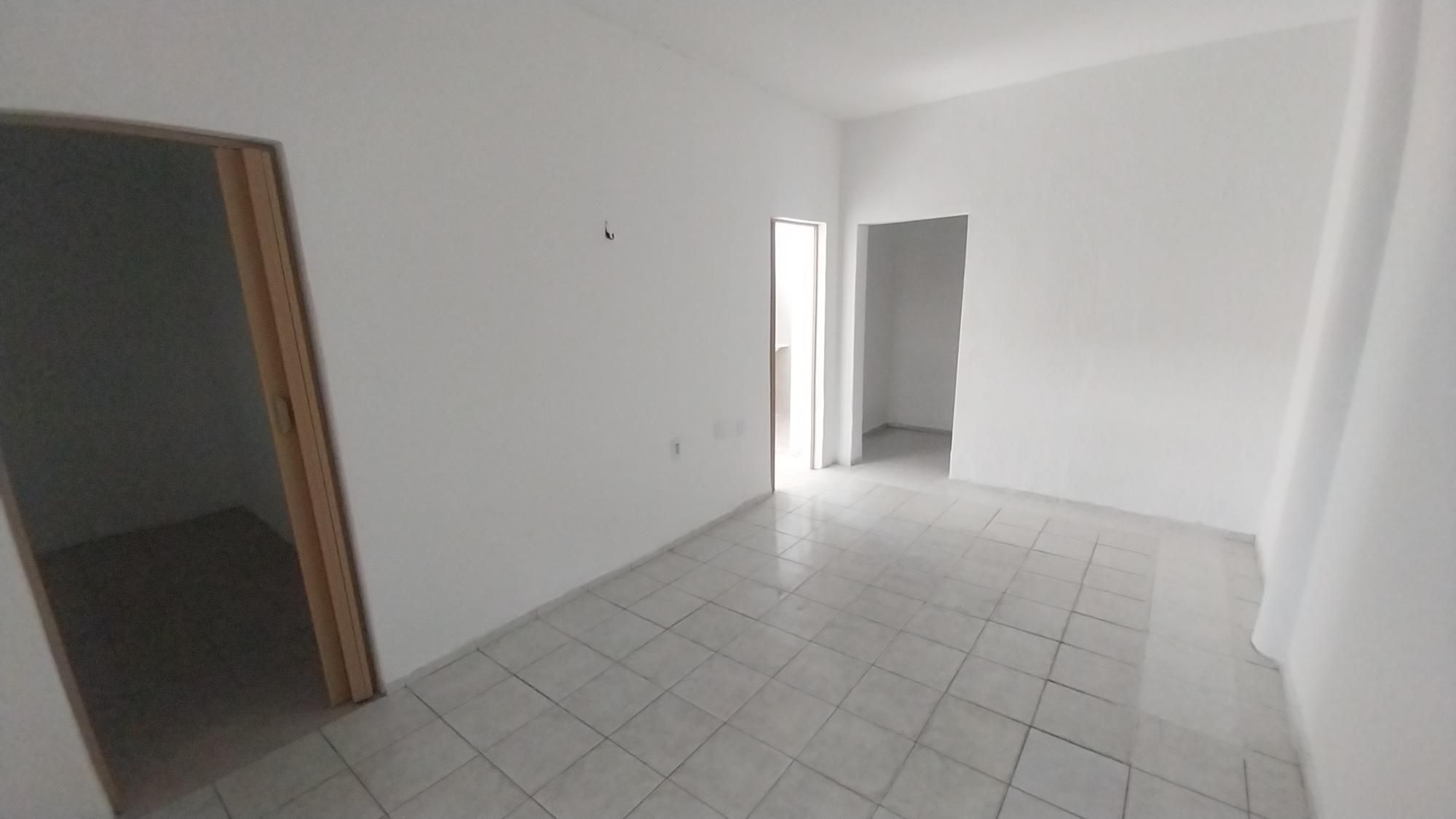 Casa para alugar com 2 quartos, 84m² - Foto 4