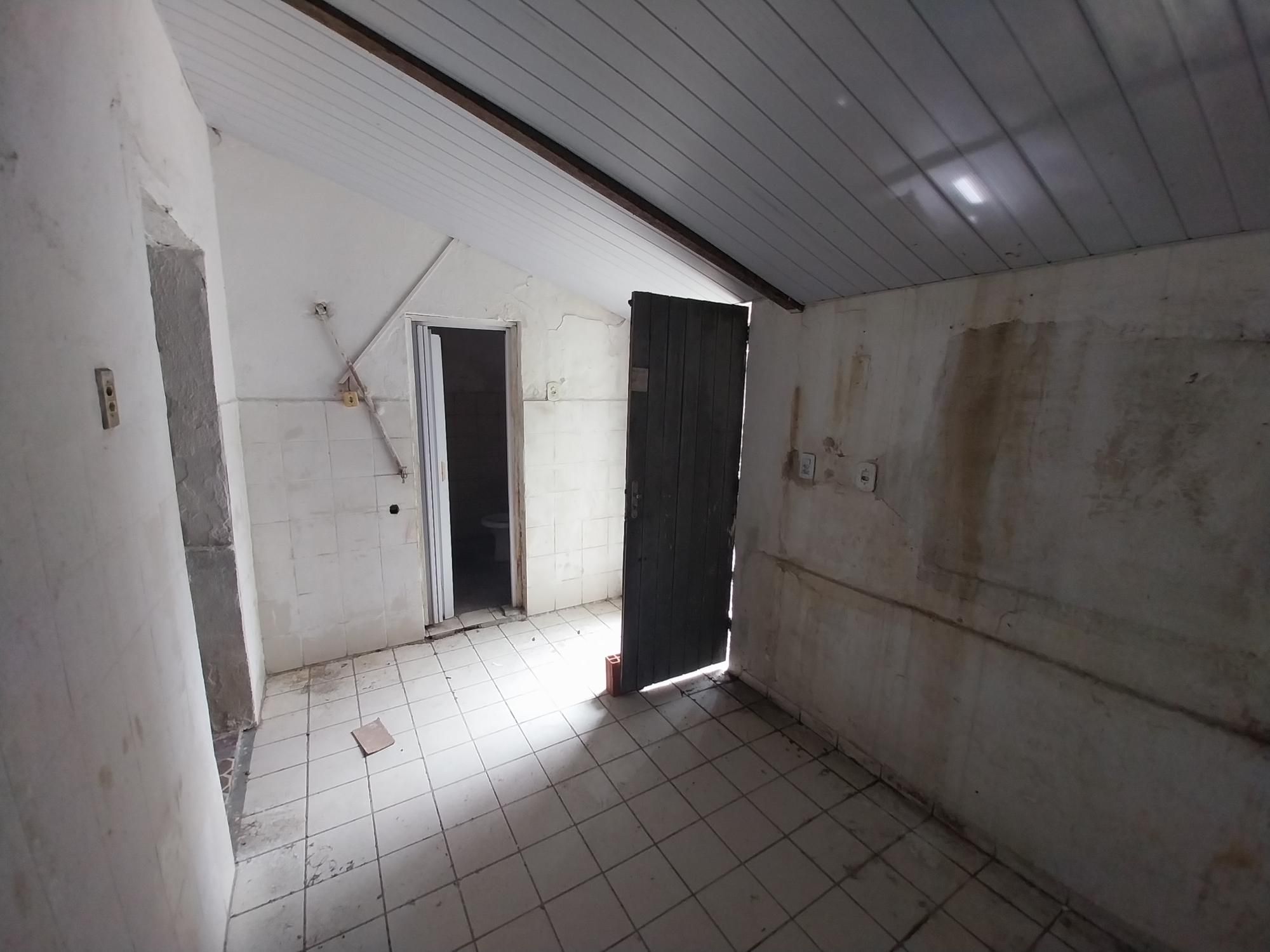 Casa para alugar com 2 quartos, 86m² - Foto 22