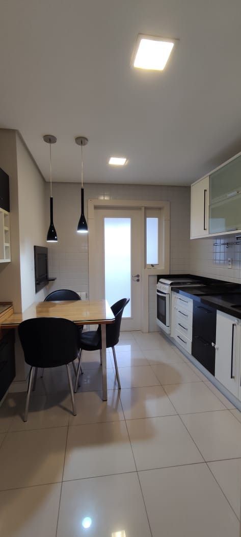 Apartamento à venda com 3 quartos, 125m² - Foto 13