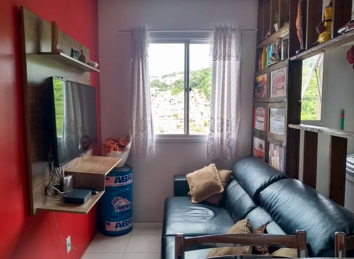 Apartamento à venda com 1 quarto, 34m² - Foto 2