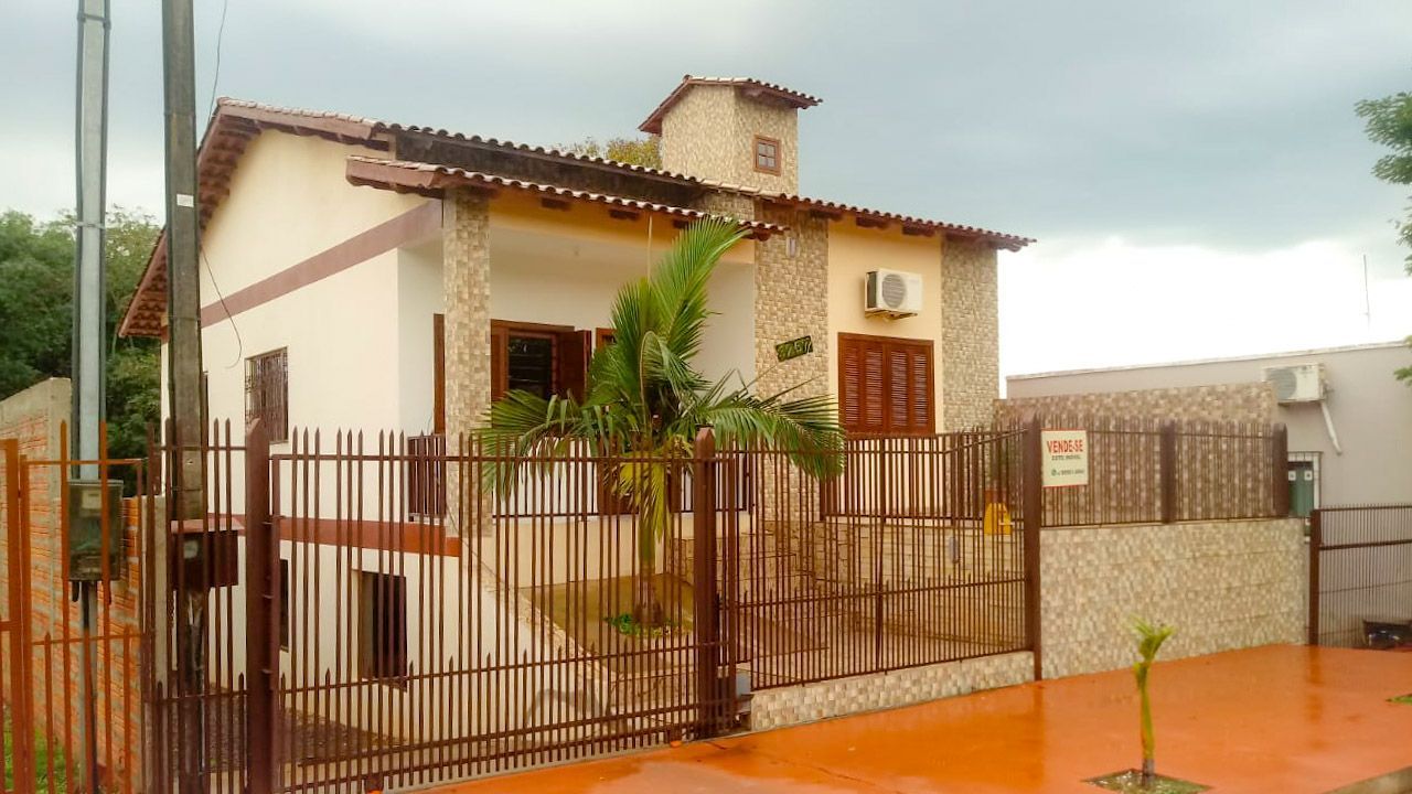 Casa, 3 quartos, 122 m² - Foto 1