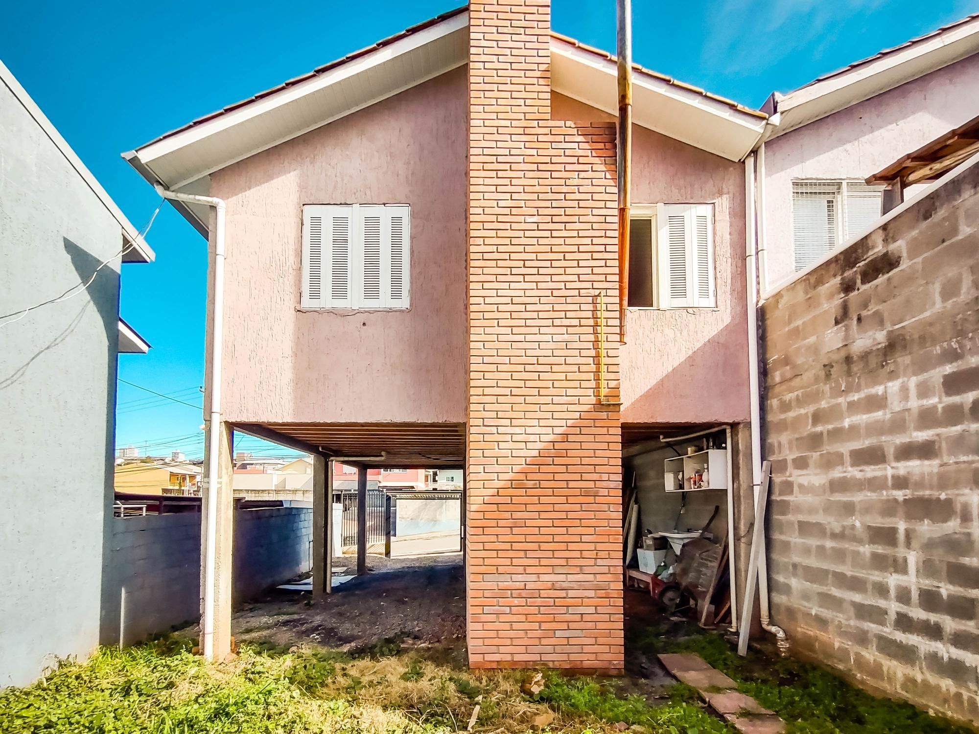 Casa à venda com 2 quartos, 48m² - Foto 2