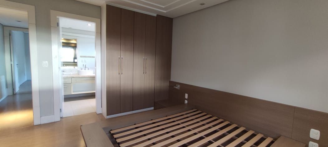 Apartamento à venda com 3 quartos, 125m² - Foto 15