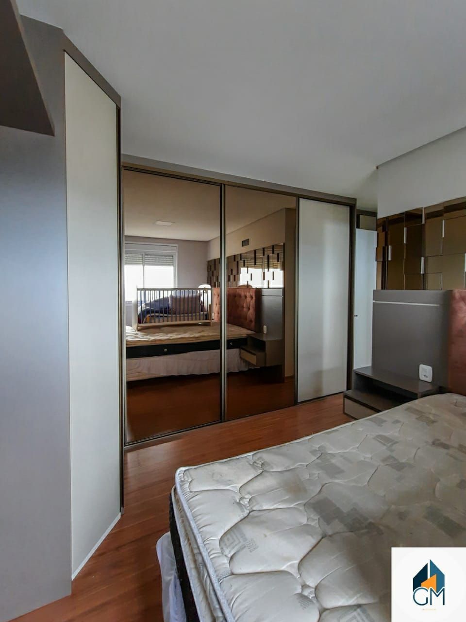 Apartamento à venda com 2 quartos, 76m² - Foto 5