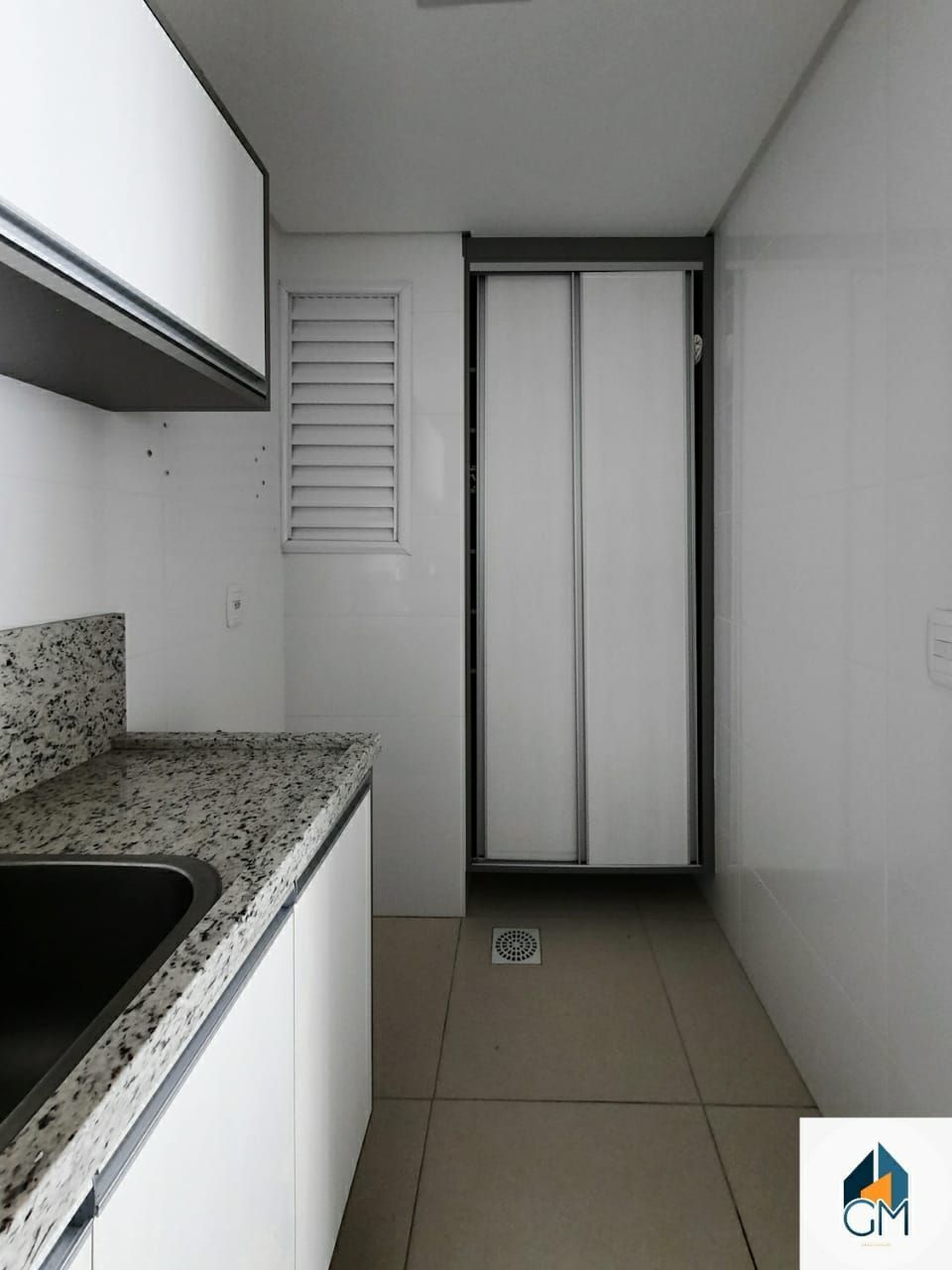 Apartamento à venda com 2 quartos, 76m² - Foto 7