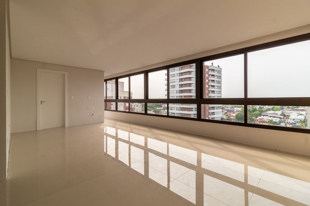 Apartamento à venda com 2 quartos, 98m² - Foto 1