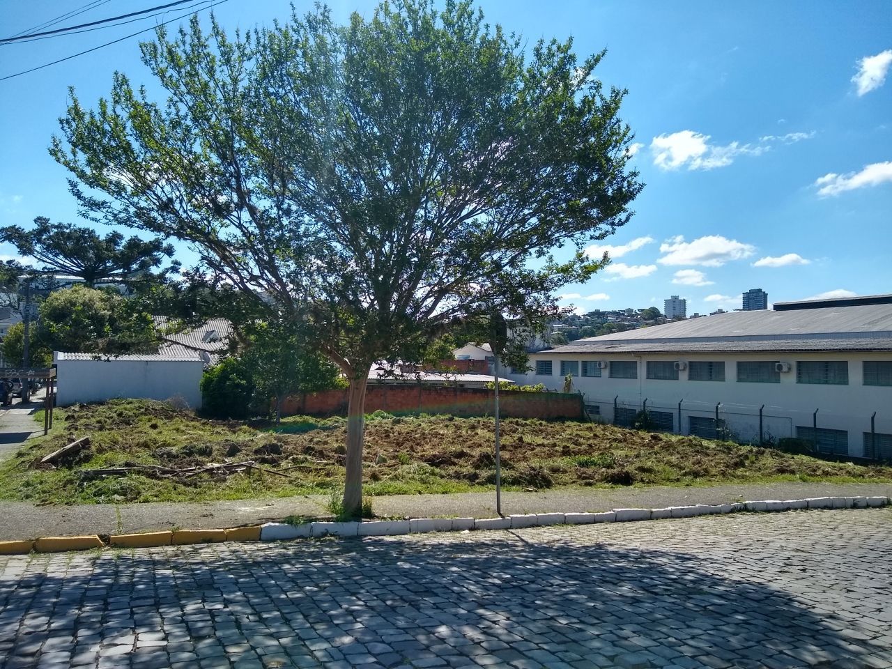 Terreno à venda, 1020m² - Foto 1