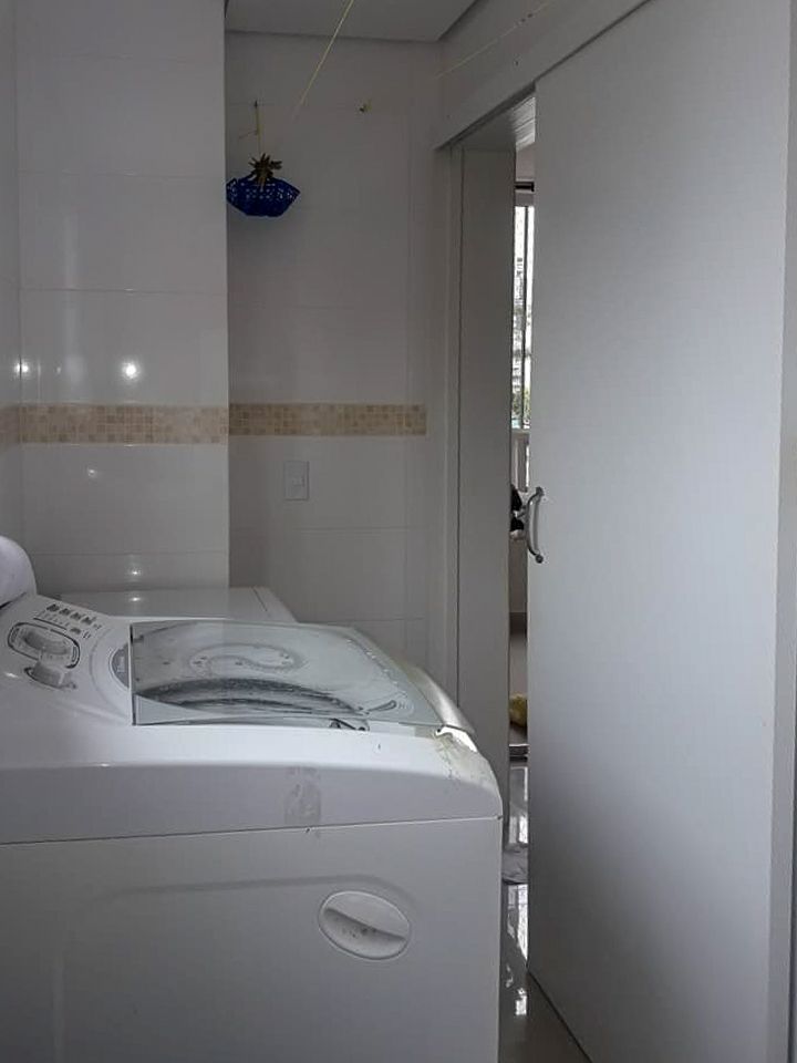 Apartamento à venda com 2 quartos, 72m² - Foto 5