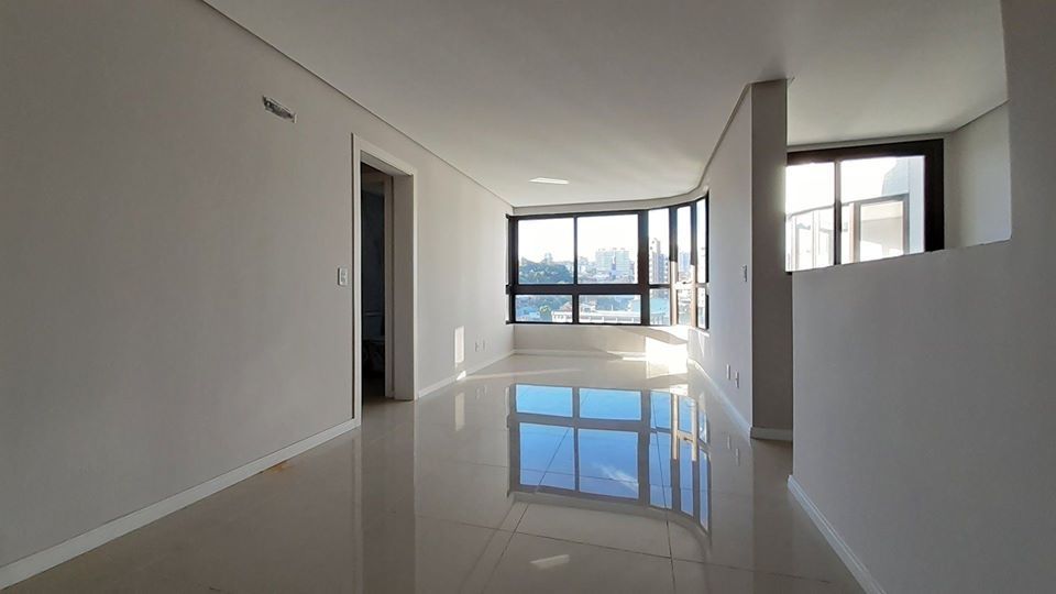 Apartamento à venda com 2 quartos, 60m² - Foto 1