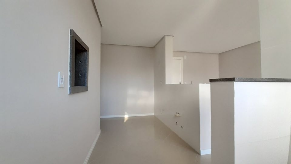 Apartamento à venda com 2 quartos, 60m² - Foto 3