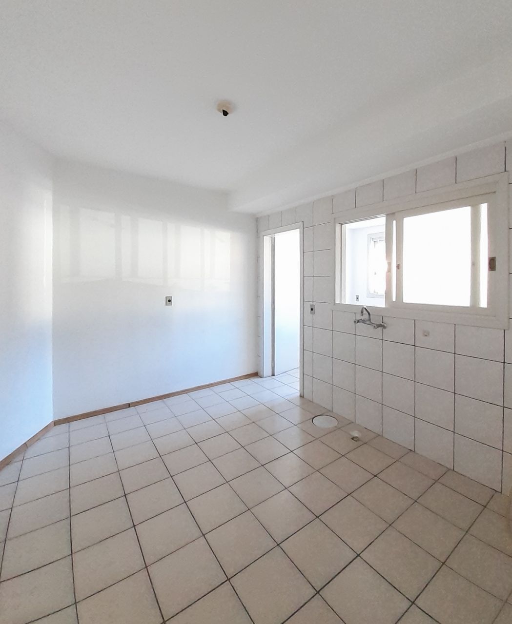 Apartamento à venda com 3 quartos, 106m² - Foto 6