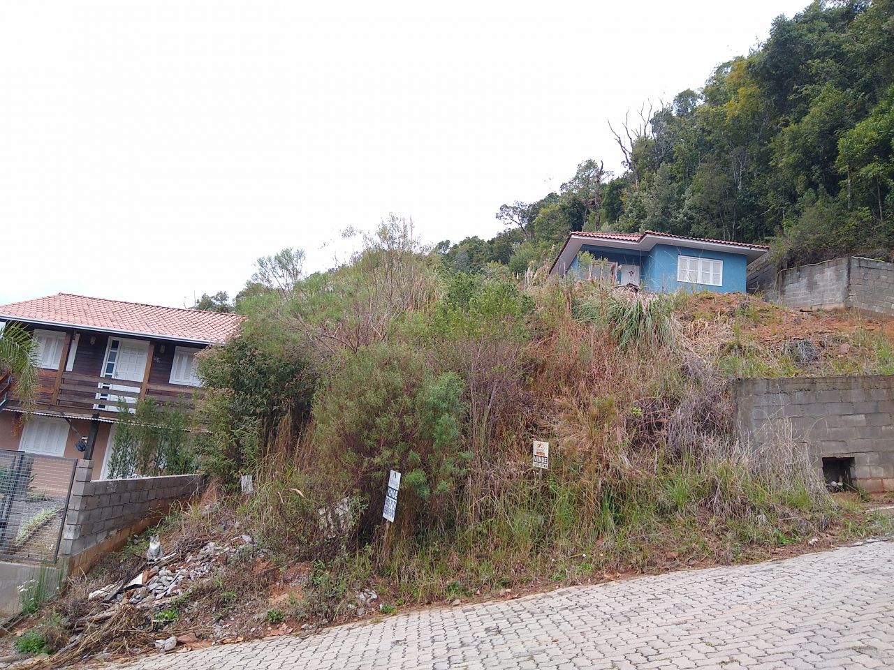 Terreno à venda, 300m² - Foto 1