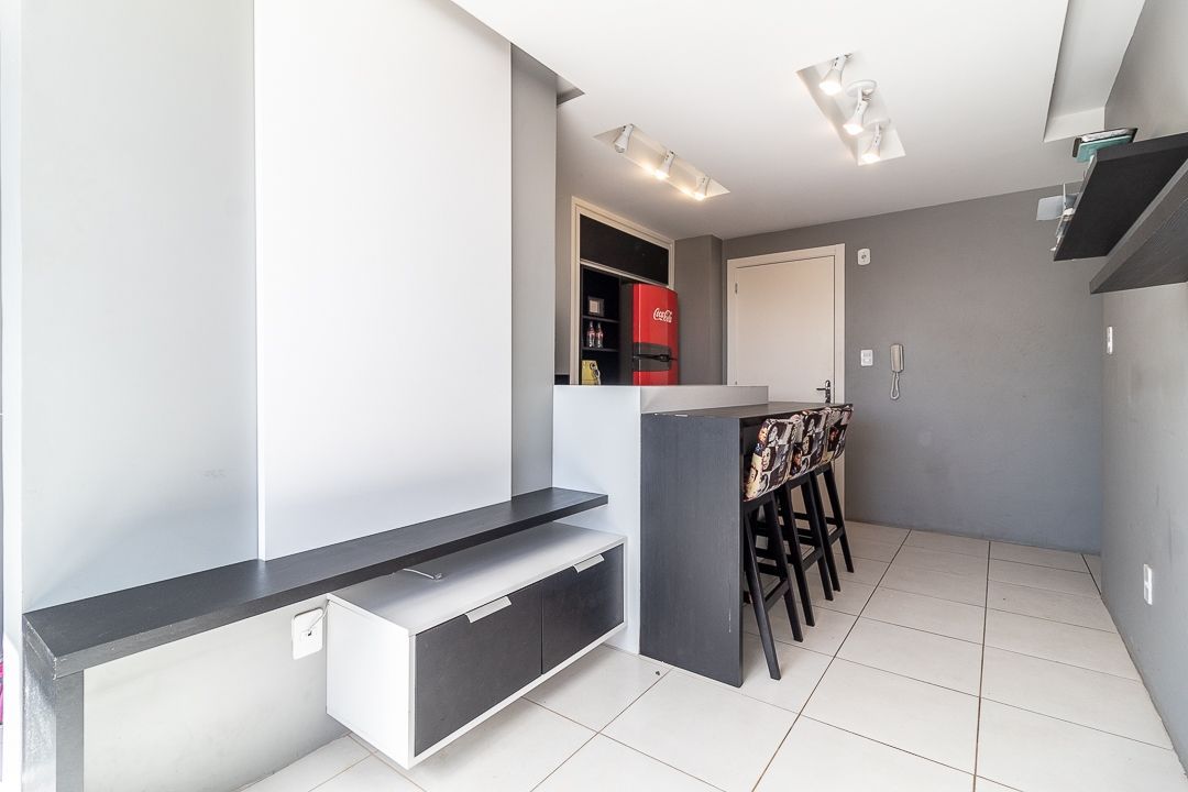 Apartamento à venda com 2 quartos, 50m² - Foto 4