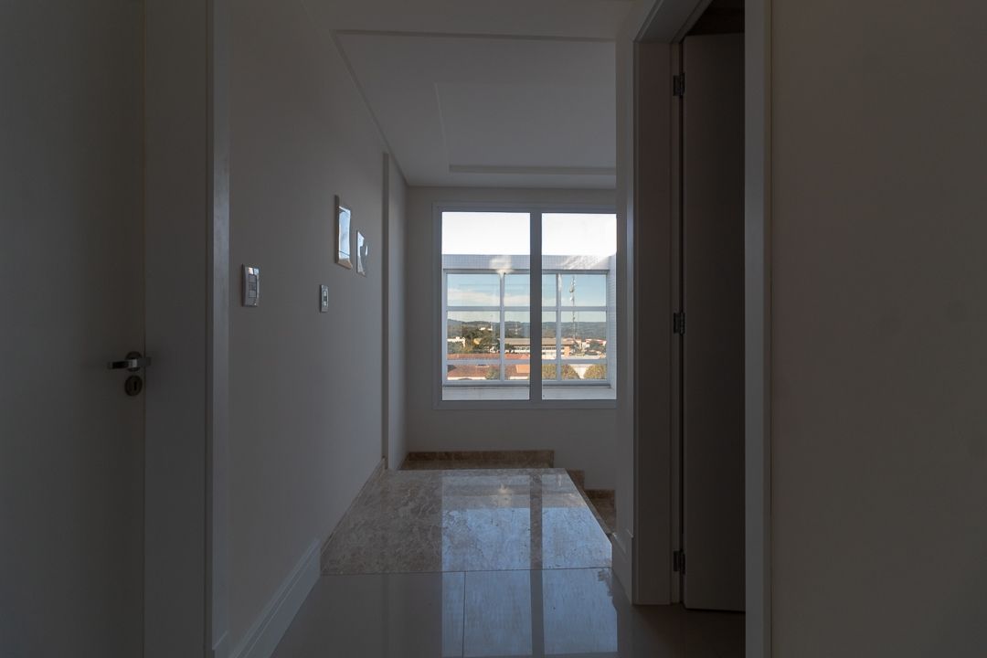 Cobertura à venda com 3 quartos, 207m² - Foto 8