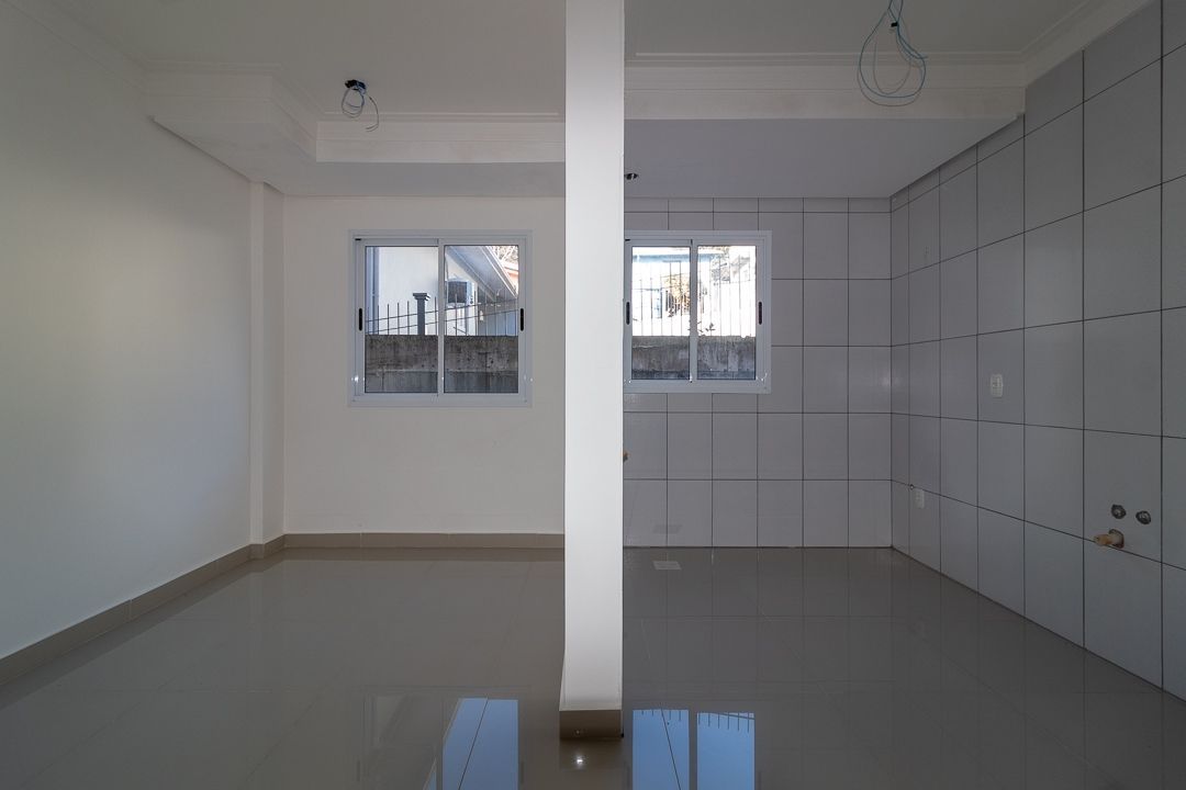 Apartamento à venda com 2 quartos, 48m² - Foto 3