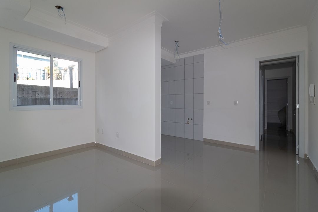 Apartamento à venda com 2 quartos, 48m² - Foto 2