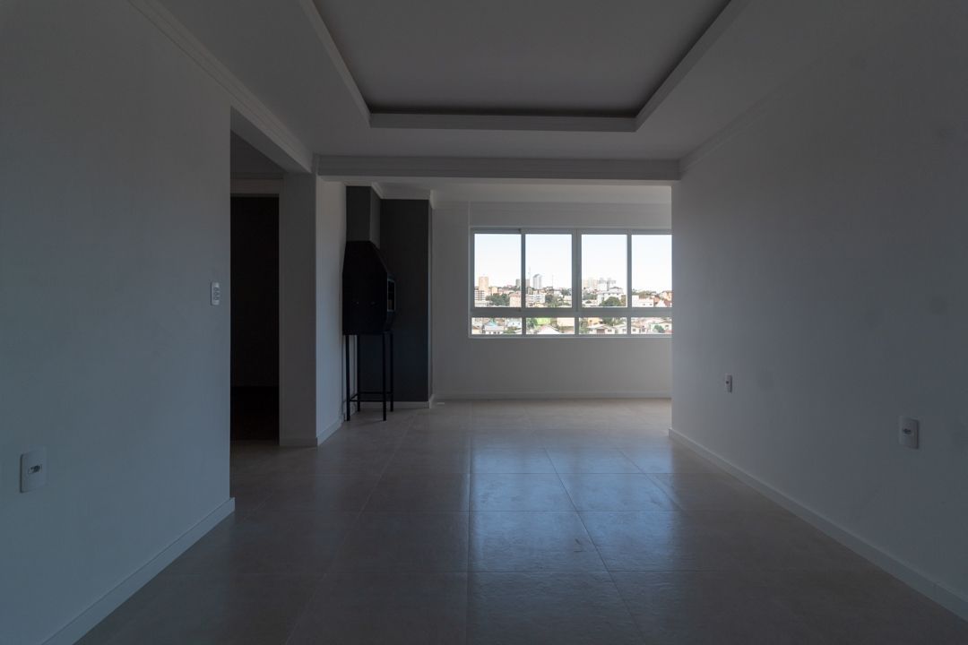 Apartamento à venda com 2 quartos, 64m² - Foto 2