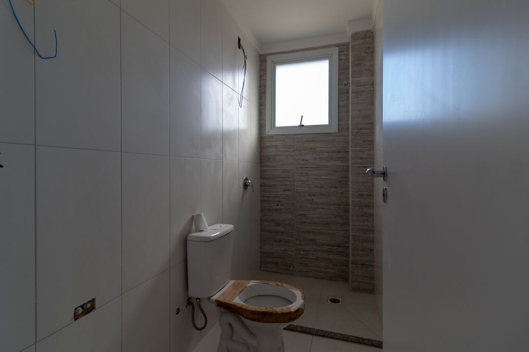 Apartamento à venda com 3 quartos, 82m² - Foto 8