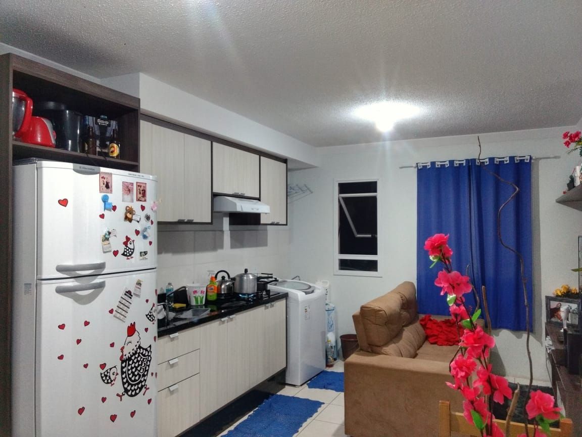 Apartamento à venda com 2 quartos, 42m² - Foto 1