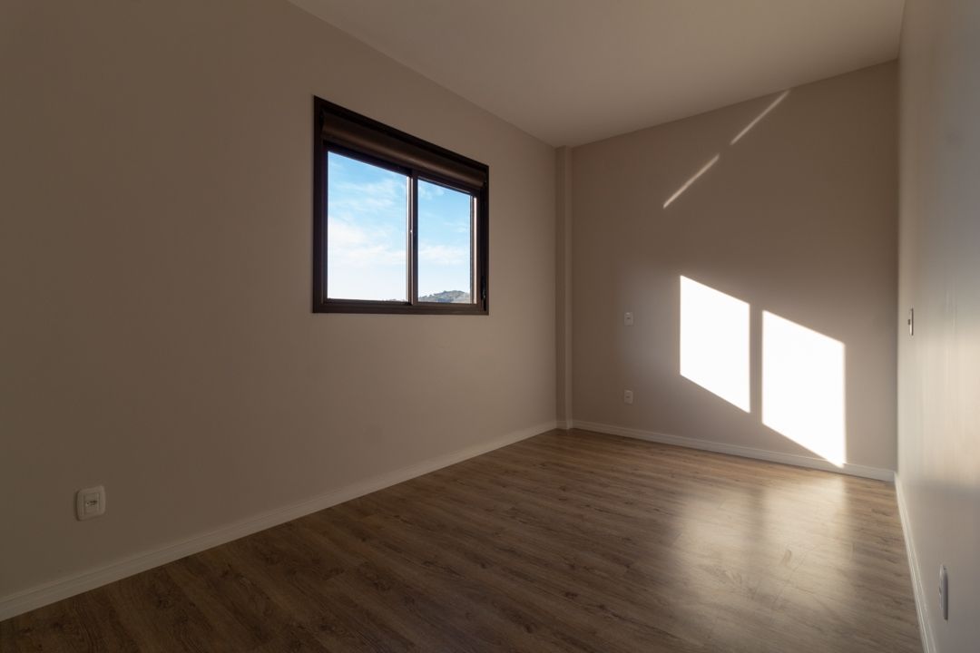 Apartamento à venda com 2 quartos, 69m² - Foto 7