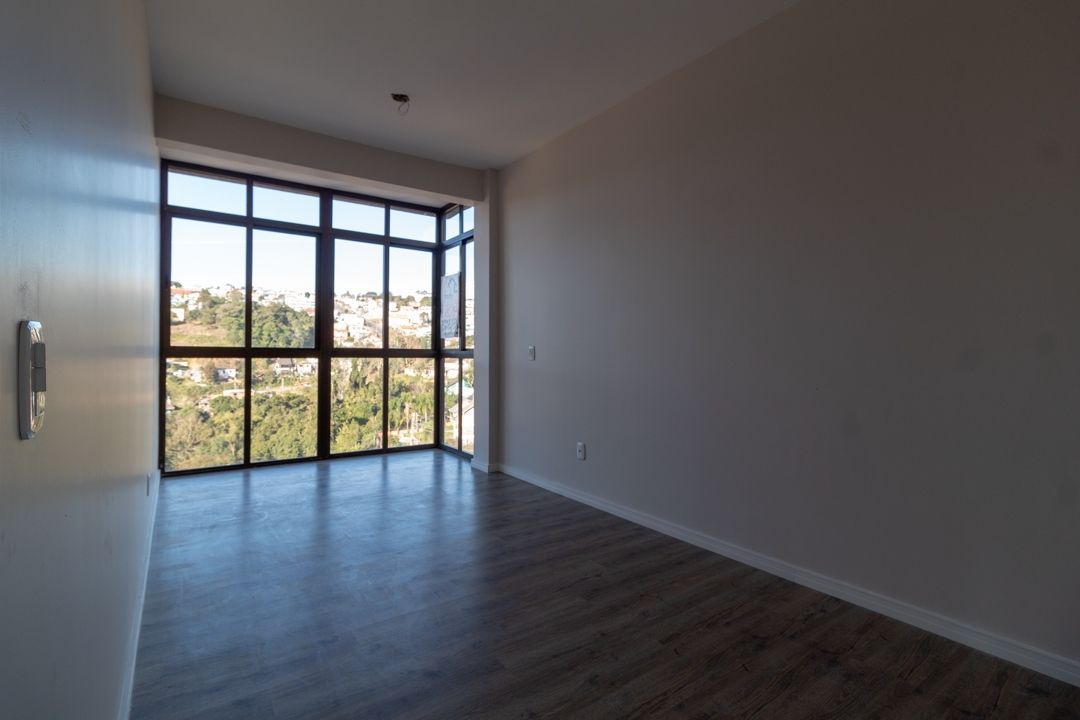 Apartamento à venda com 2 quartos, 69m² - Foto 4