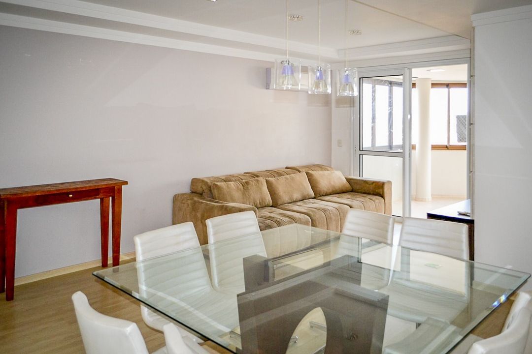 Apartamento à venda com 3 quartos, 113m² - Foto 2