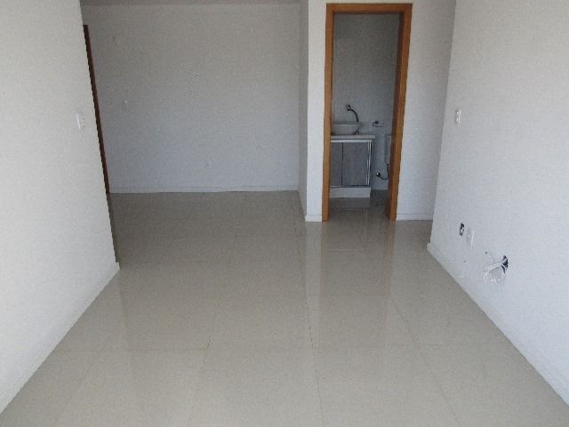 Apartamento à venda com 2 quartos, 61m² - Foto 7