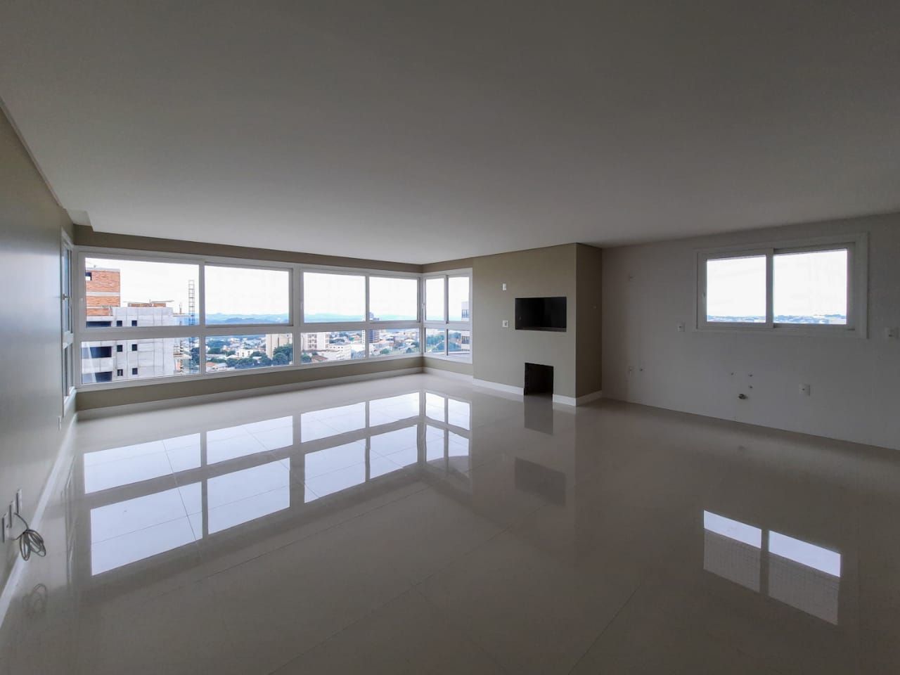 Apartamento à venda com 3 quartos, 166m² - Foto 5