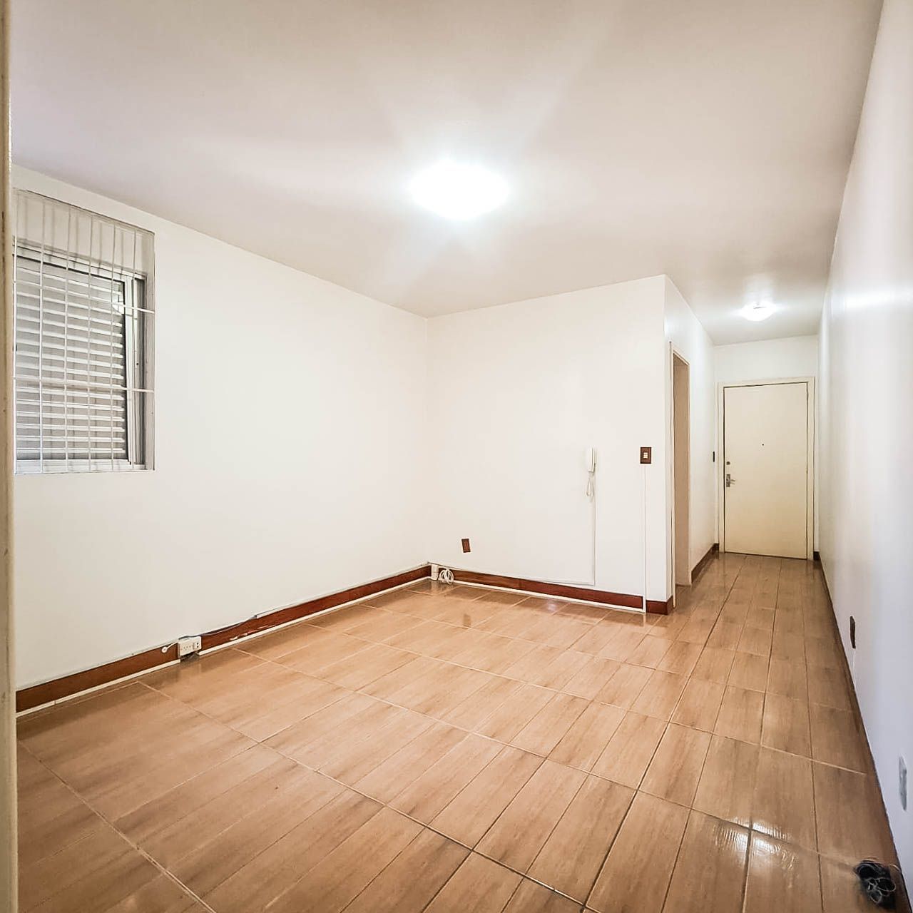 Apartamento à venda com 1 quarto, 54m² - Foto 2