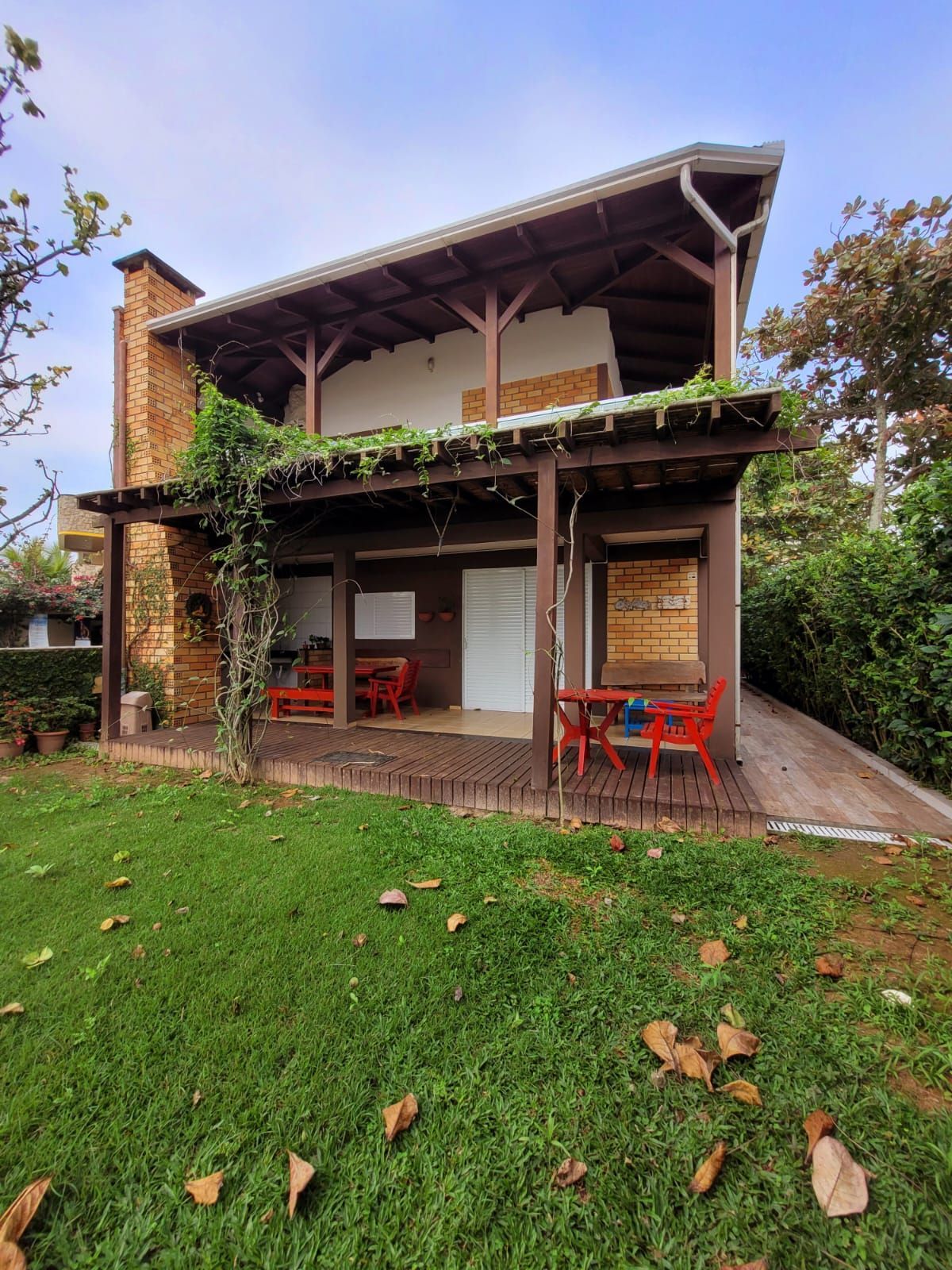 Casa para alugar  no Bombas - Bombinhas, SC. Imóveis