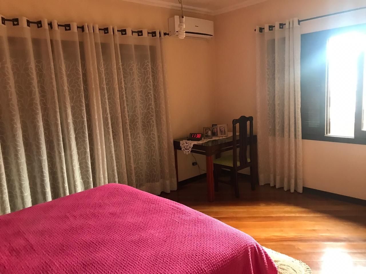 Casa à venda com 3 quartos, 280m² - Foto 17