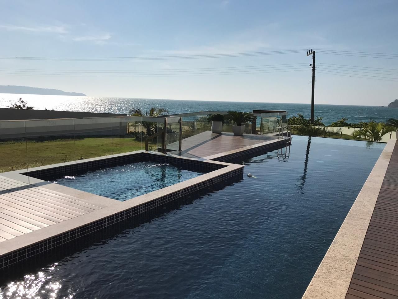 Apartamento à venda  no Centro - Bombinhas, SC. Imóveis