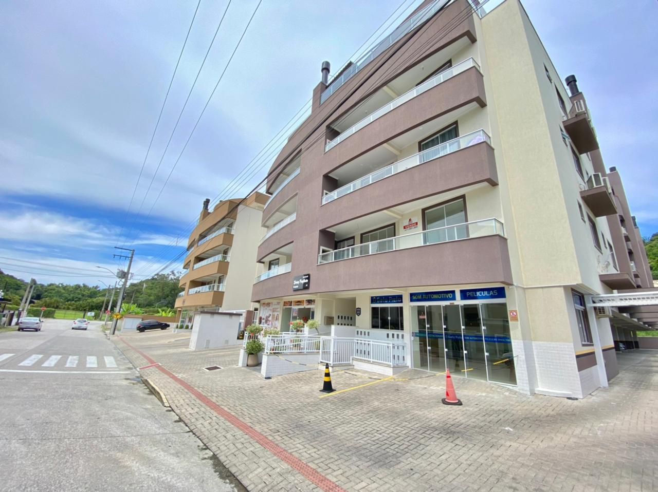 Apartamento à venda  no Bombas - Bombinhas, SC. Imóveis