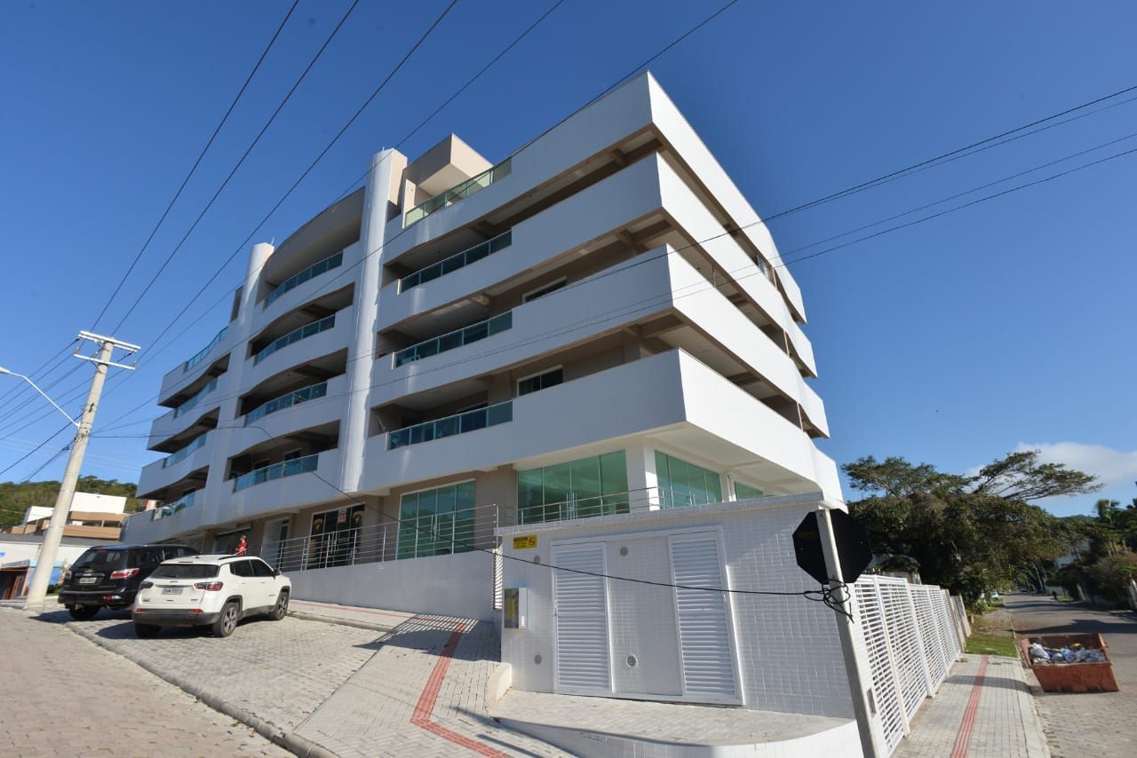 Apartamento à venda  no Bombas - Bombinhas, SC. Imóveis
