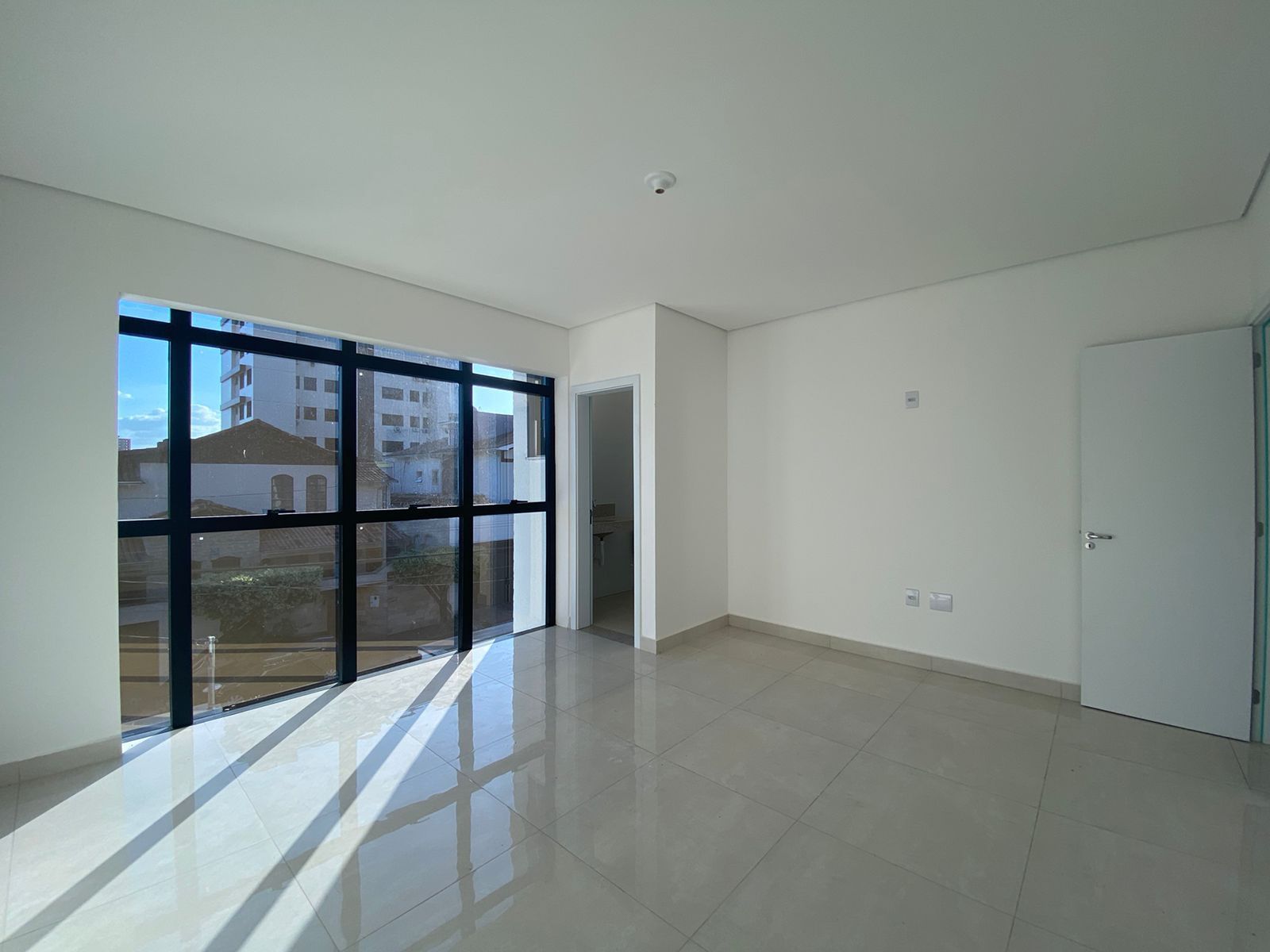 Casa à venda com 3 quartos, 125m² - Foto 13