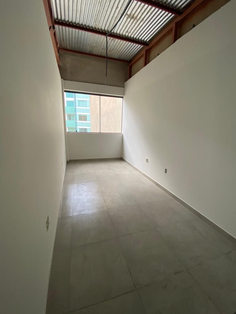 Conjunto Comercial-Sala para alugar com 1 quarto, 15m² - Foto 3