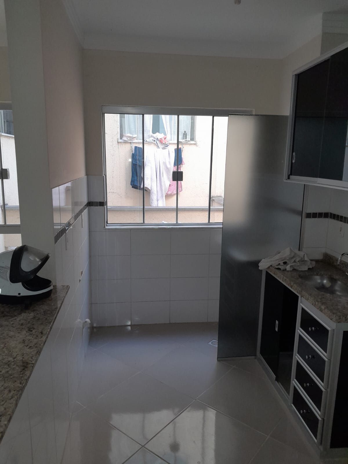 Apartamento à venda com 2 quartos, 70m² - Foto 3