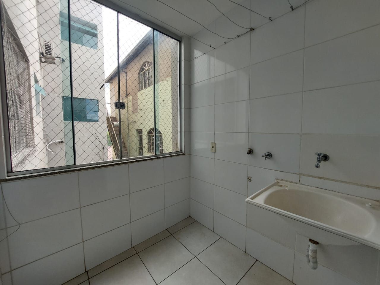 Apartamento à venda com 3 quartos, 86m² - Foto 3