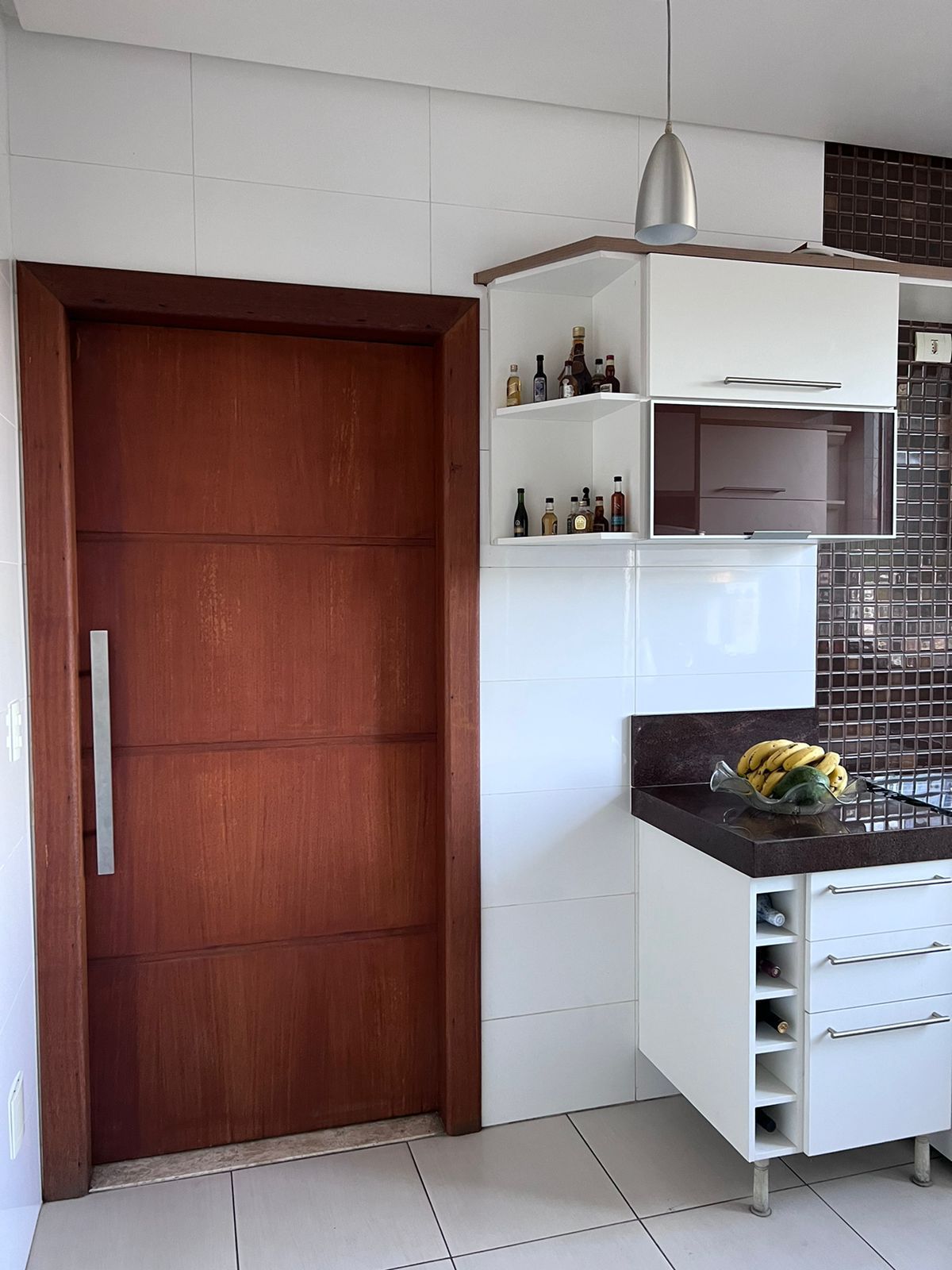 Apartamento à venda com 3 quartos, 105m² - Foto 2