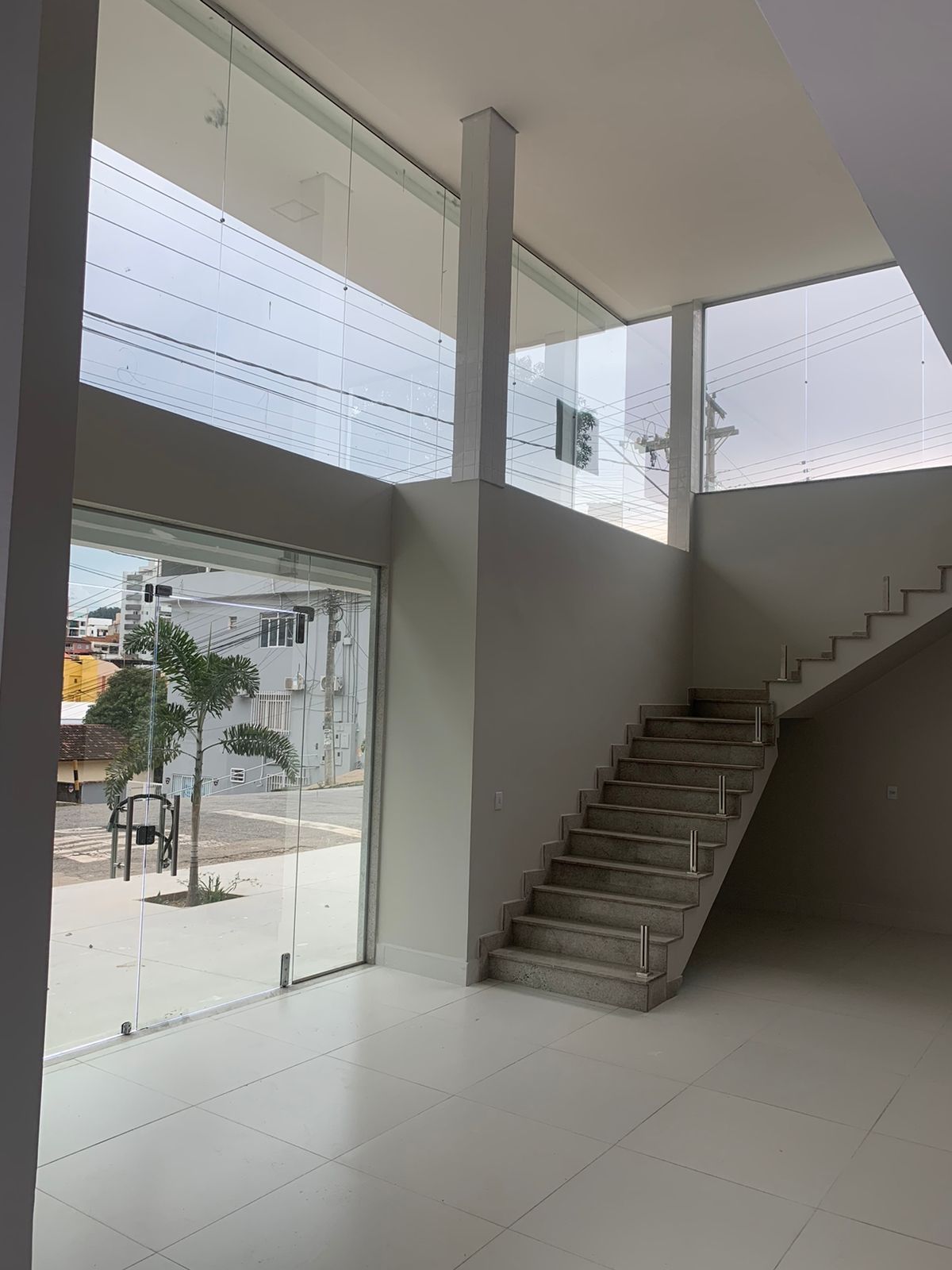 Prédio Inteiro para alugar com 2 quartos, 300m² - Foto 7