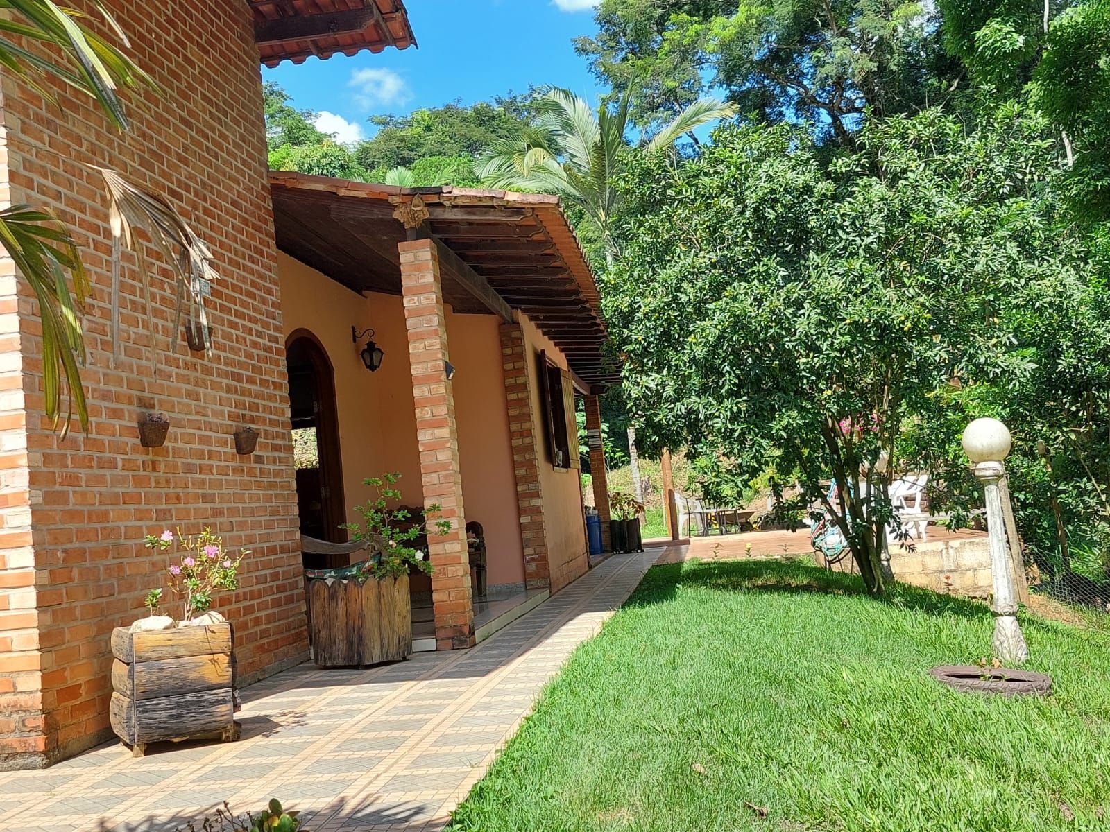 Fazenda à venda com 5 quartos, 300m² - Foto 1