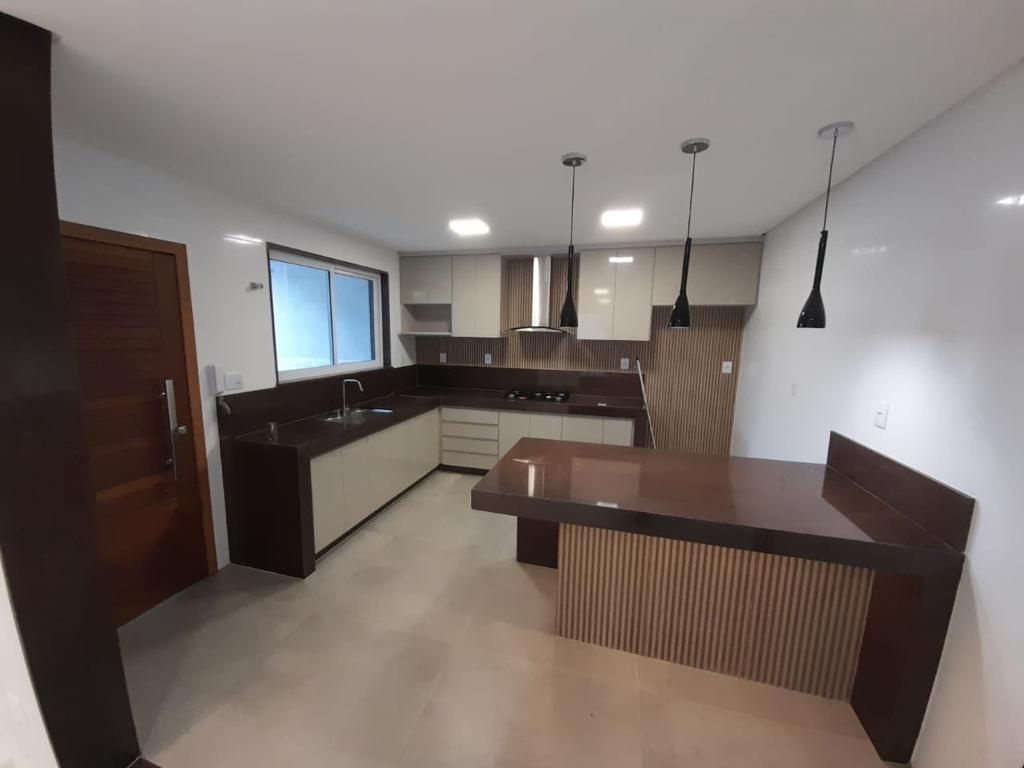 Casa à venda com 2 quartos, 240m² - Foto 6