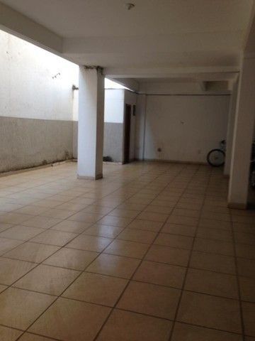 Apartamento à venda com 3 quartos, 122m² - Foto 11