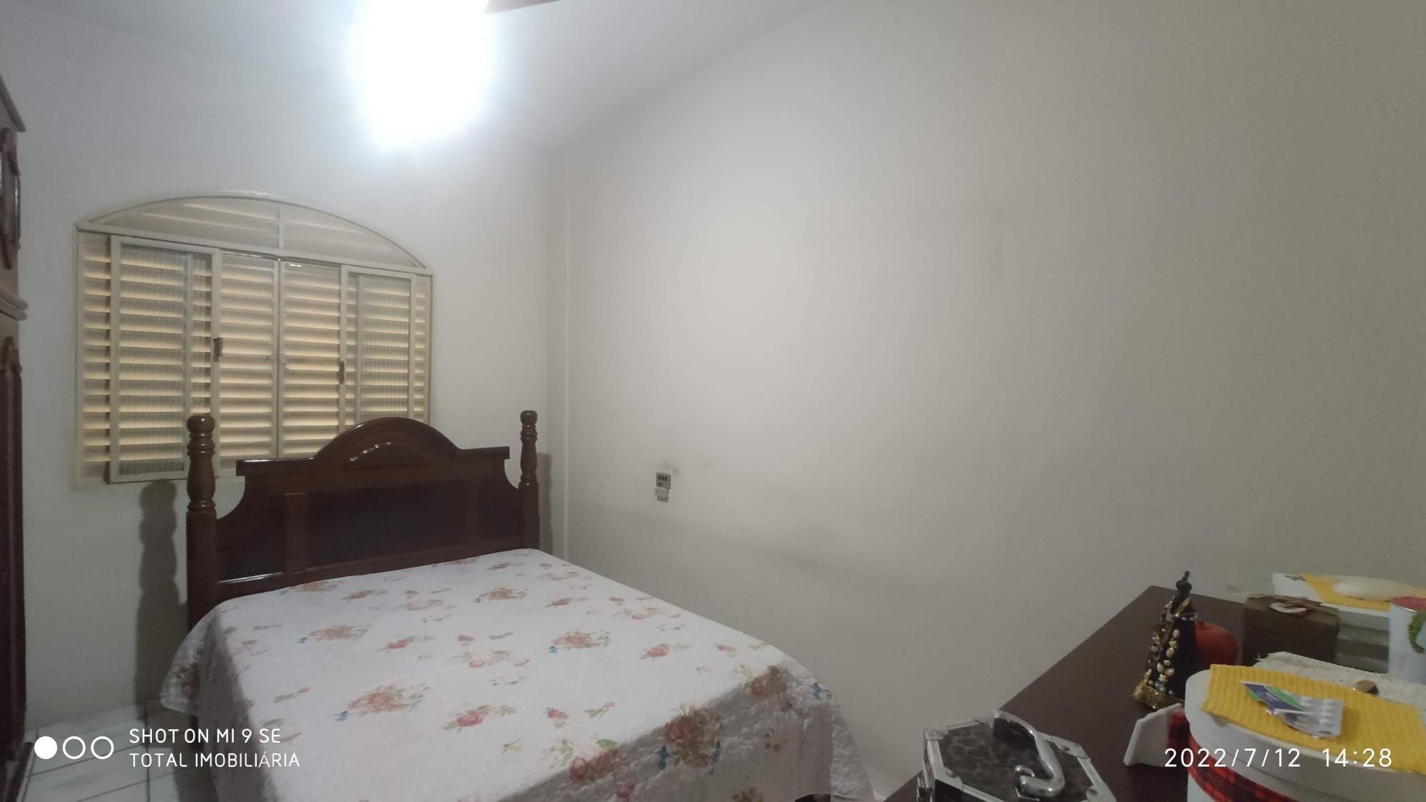 Casa à venda com 3 quartos, 360m² - Foto 12