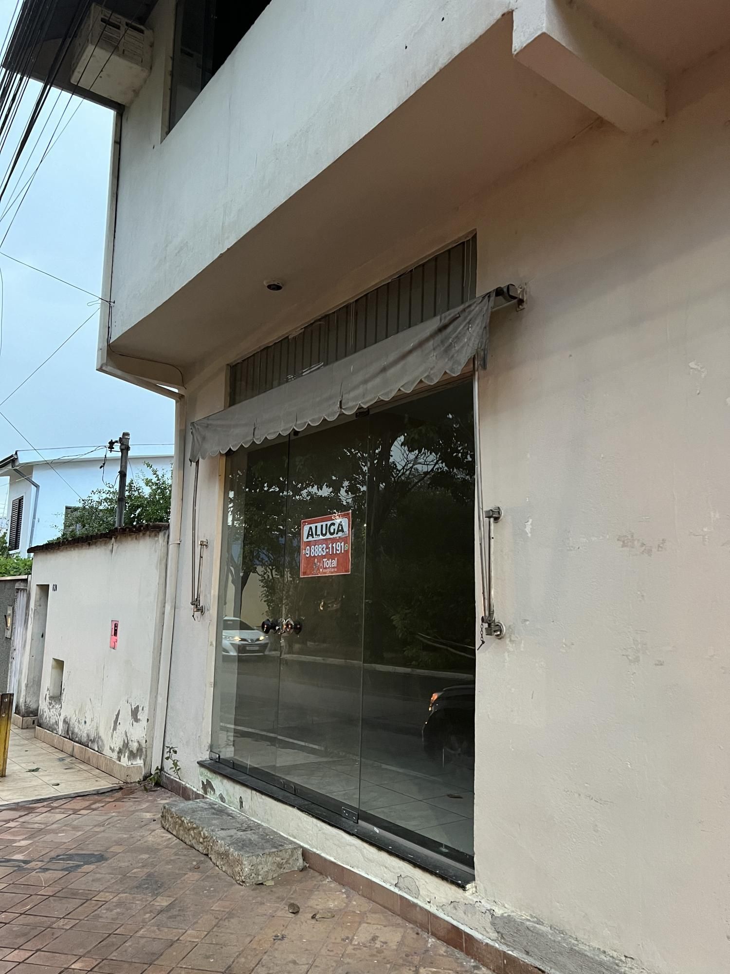 Loja-Salão para alugar com 2 quartos, 50m² - Foto 2