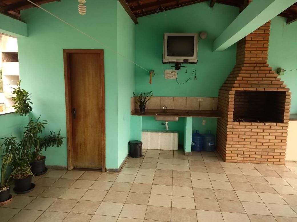 Apartamento à venda com 2 quartos, 80m² - Foto 7