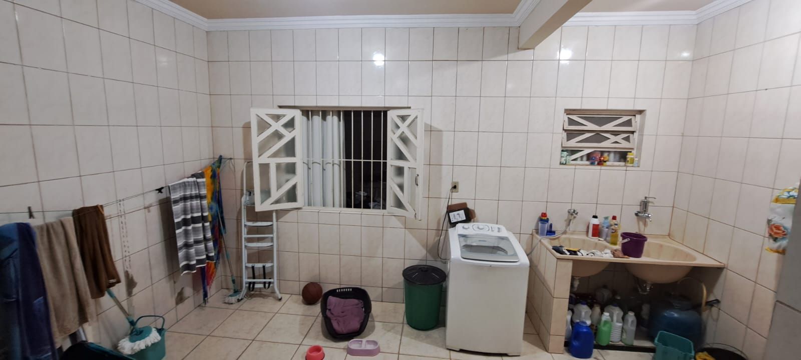 Casa à venda com 3 quartos, 190m² - Foto 14