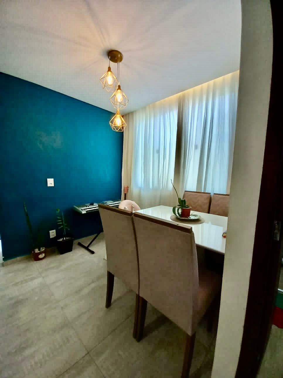 Apartamento à venda com 2 quartos, 60m² - Foto 2