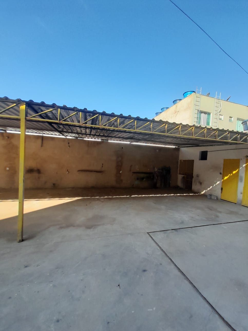 Depósito-Galpão-Armazém para alugar com 2 quartos, 600m² - Foto 4